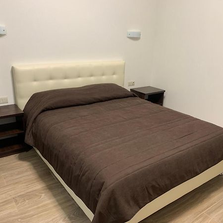 Готель Петрівський Kropyvnytskyj Eksteriør billede